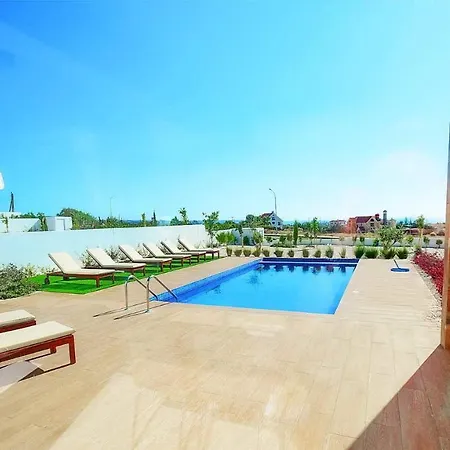 Toscano * Coral Bay