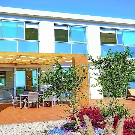 Toscano Villa